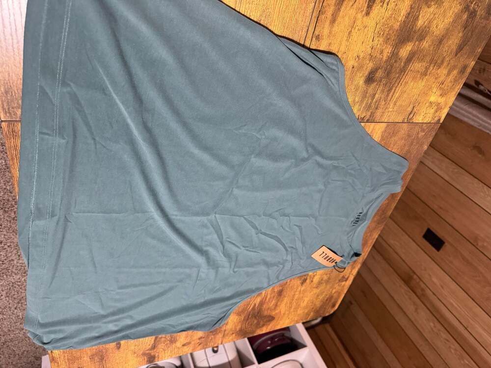 NOBULL Women's Tencel Tank Regular Silver Pine Tank Top Size XXL